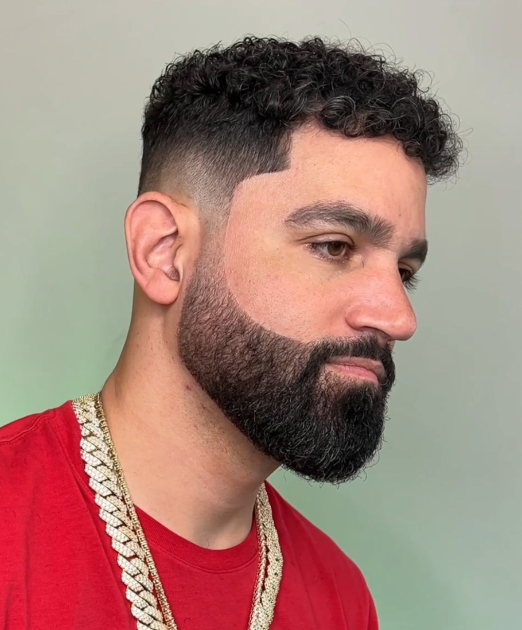 Lápiz de relleno de barba